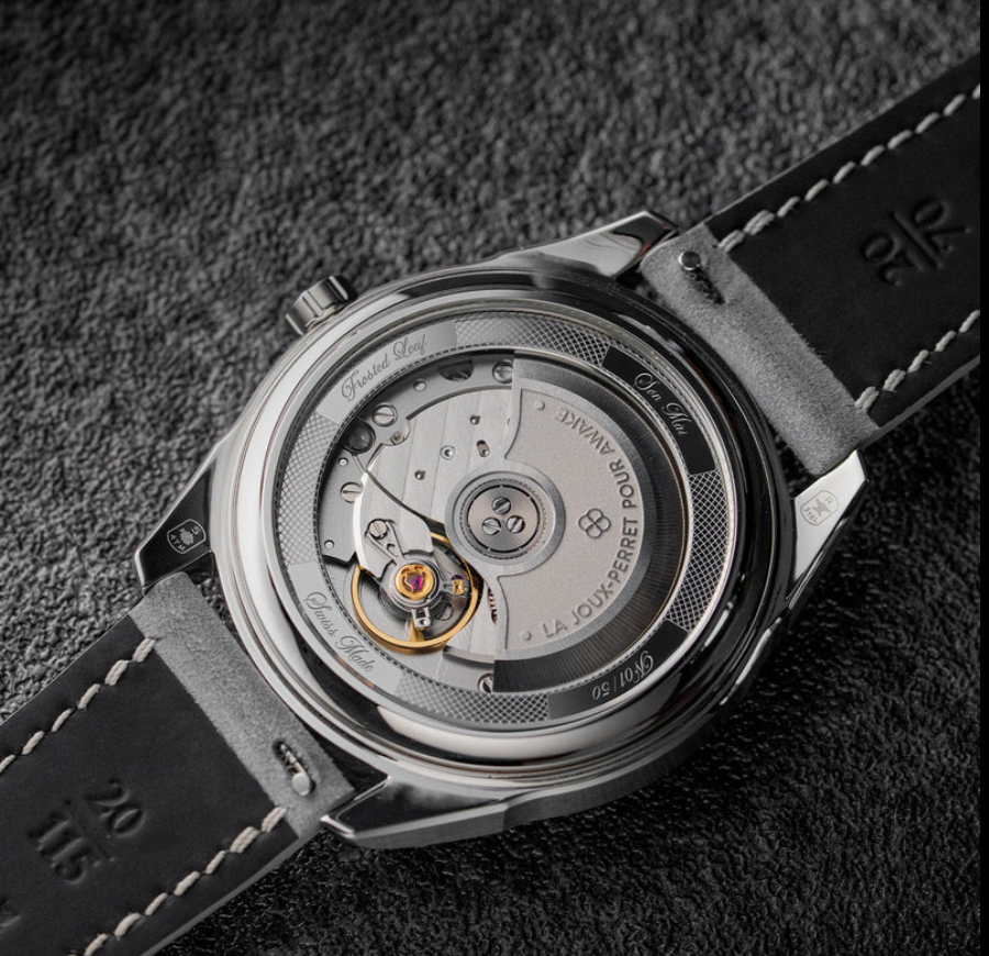 アウェイク AWAKE | SƠN MÀI ソン・マイ フロステッド・リーフ ブルー