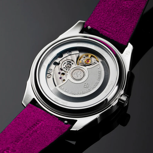 son-mai-fragments-pink-back